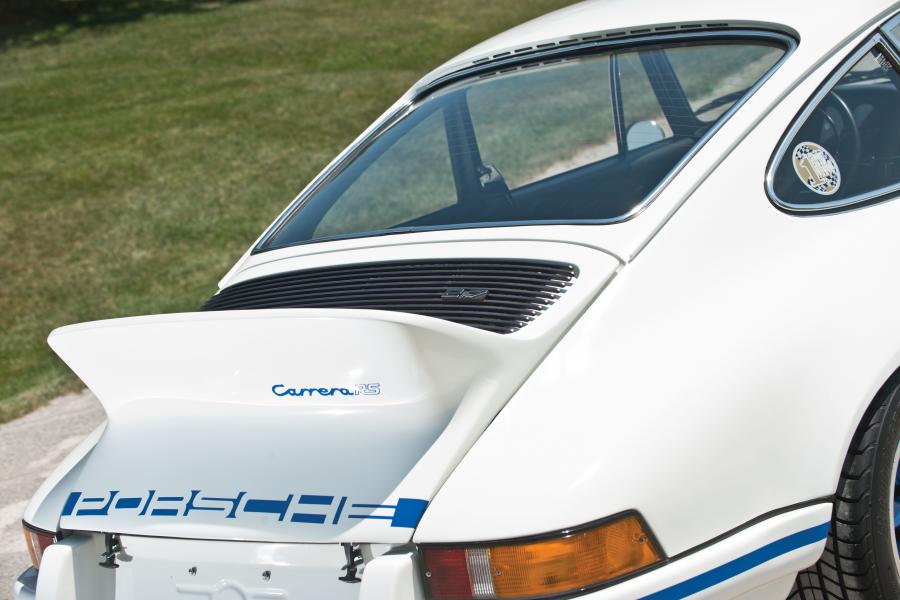  Porsche 911 Carrera RS Lightweight 1973 года  (фото 15 из 27)